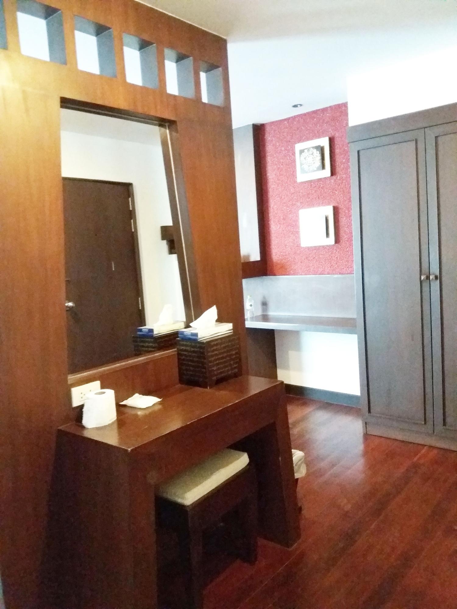 Nicha Suite Hua Hin Hotel Luaran gambar
